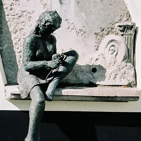 Friday Gent, Exclusive Charming *