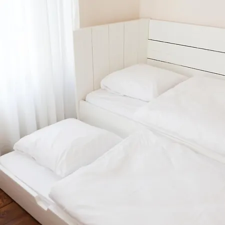 Friday Gent, Exclusive Charming *