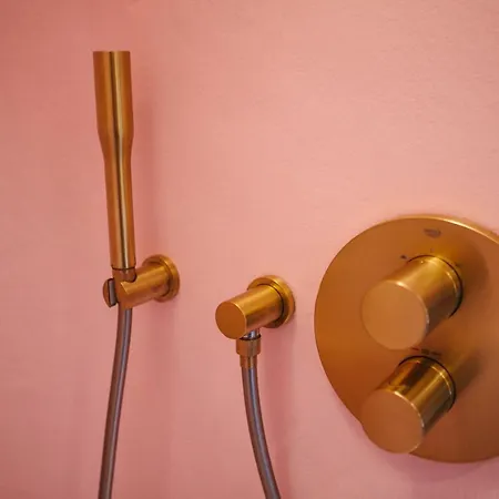 Friday Gent, Exclusive Charming Гент